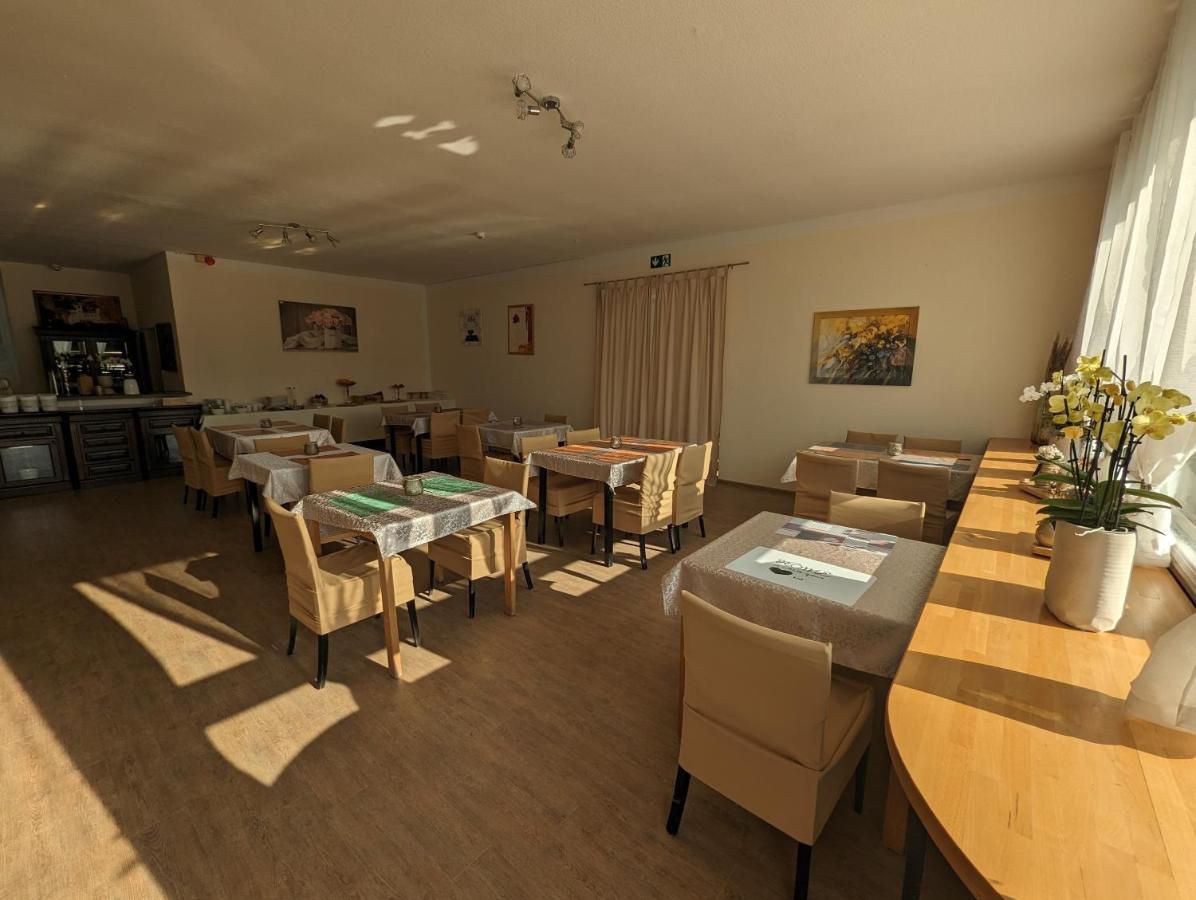 Hotel Gaestehaus Altena